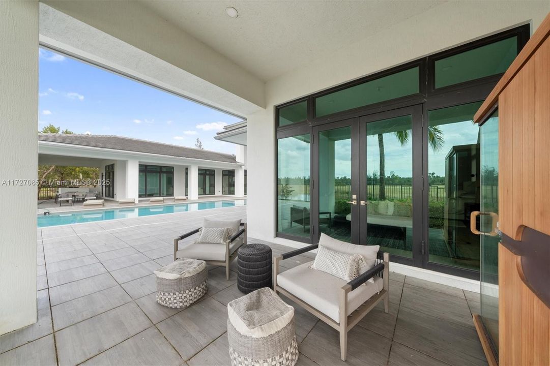 For Sale: $6,250,000 (7 beds, 8 baths, 9019 Square Feet)