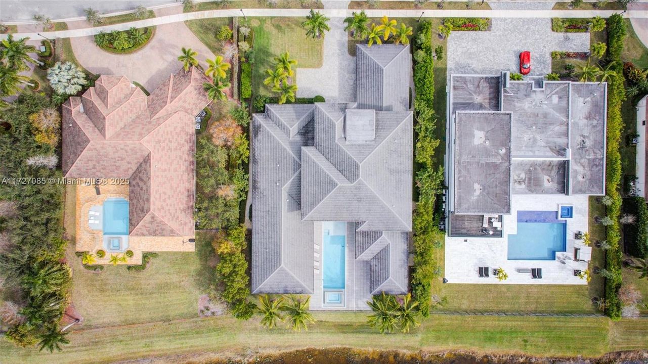 For Sale: $6,250,000 (7 beds, 8 baths, 9019 Square Feet)