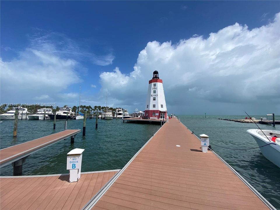 待售: $639,000 (3 贝兹, 2 浴室, 1650 平方英尺)