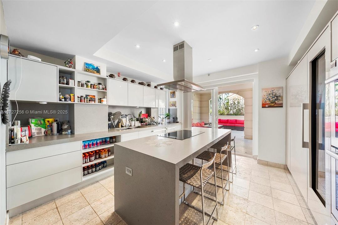En Venta: $24,900,000 (7 camas, 7 baños, 7160 Pies cuadrados)