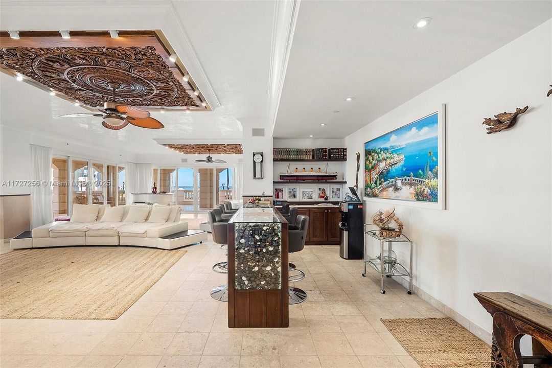 En Venta: $24,900,000 (7 camas, 7 baños, 7160 Pies cuadrados)
