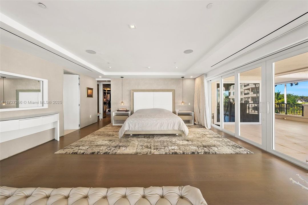 En Venta: $24,900,000 (7 camas, 7 baños, 7160 Pies cuadrados)