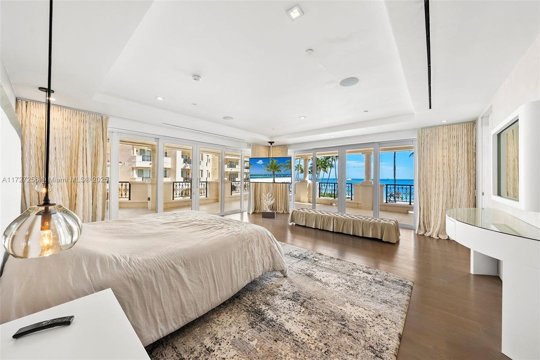 En Venta: $24,900,000 (7 camas, 7 baños, 7160 Pies cuadrados)
