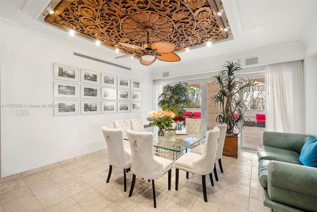 En Venta: $24,900,000 (7 camas, 7 baños, 7160 Pies cuadrados)