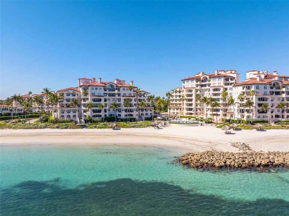En Venta: $24,900,000 (7 camas, 7 baños, 7160 Pies cuadrados)