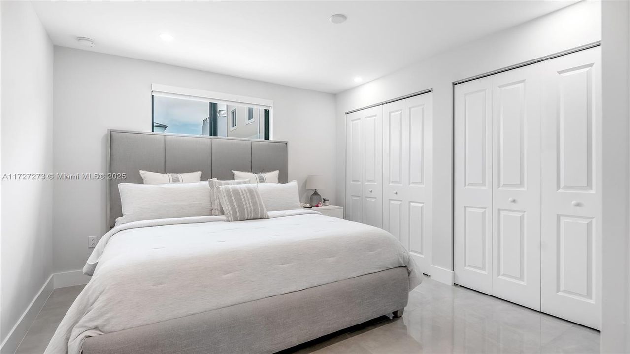 Недавно арендовано: $4,300 (4 спален, 2 ванн, 1760 Квадратных фут)