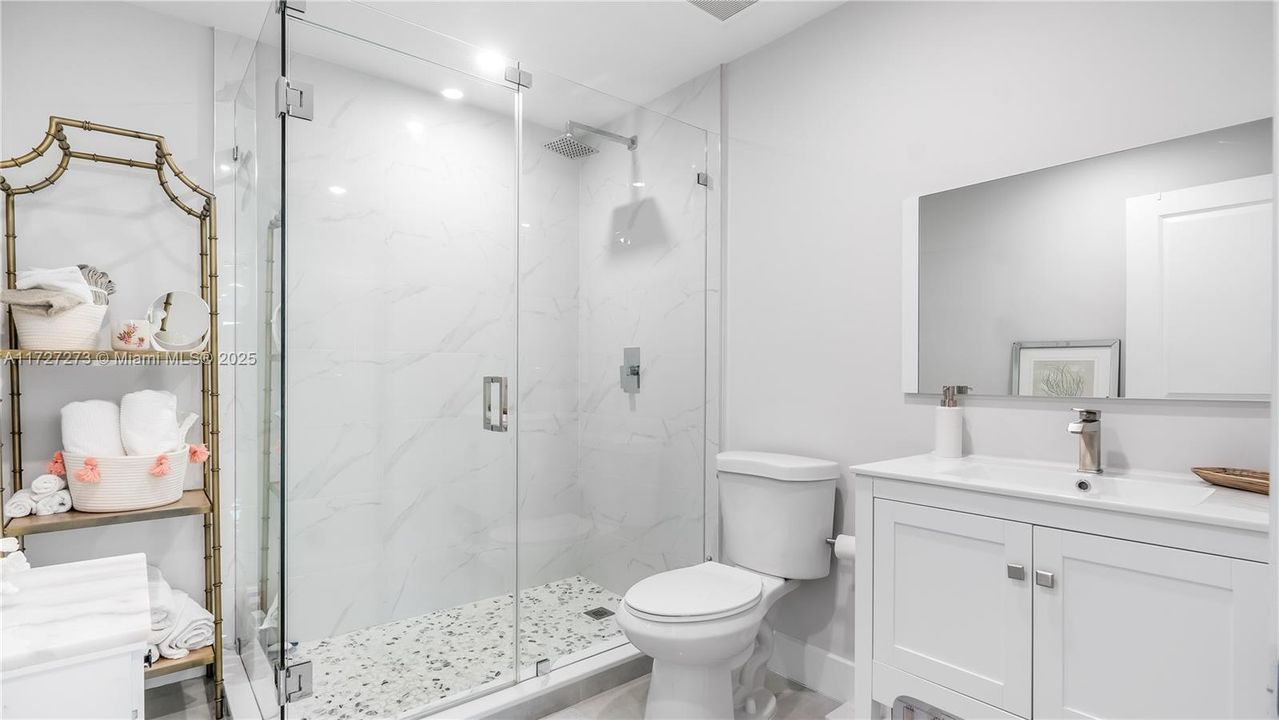 Недавно арендовано: $4,300 (4 спален, 2 ванн, 1760 Квадратных фут)