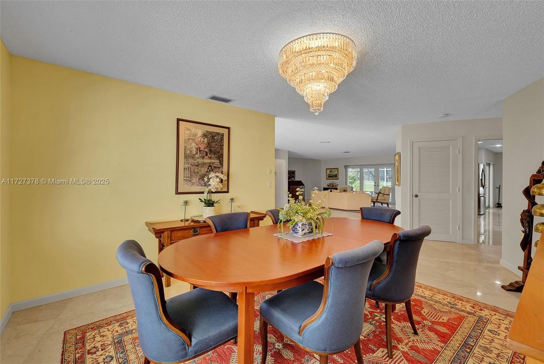 待售: $999,000 (4 贝兹, 3 浴室, 3322 平方英尺)