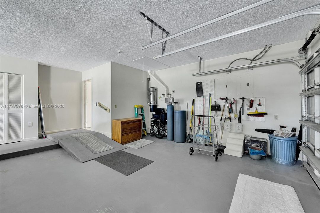 待售: $999,000 (4 贝兹, 3 浴室, 3322 平方英尺)