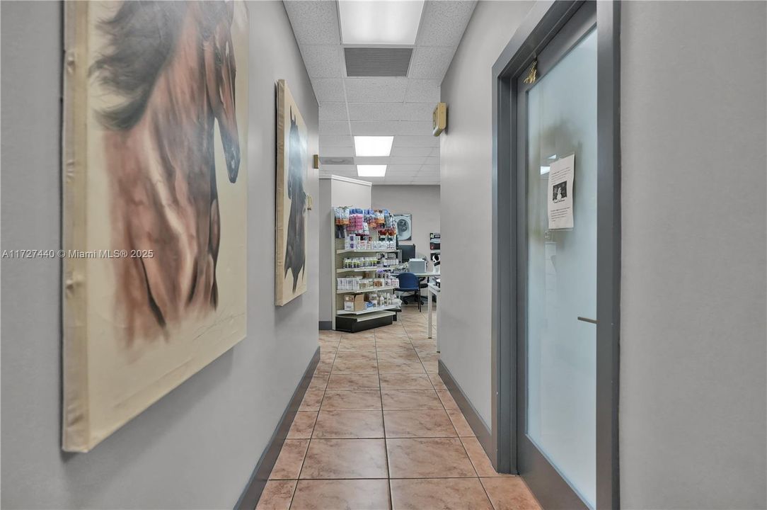 最近售出: $1,150,000 (0 贝兹, 0 浴室, 0 平方英尺)