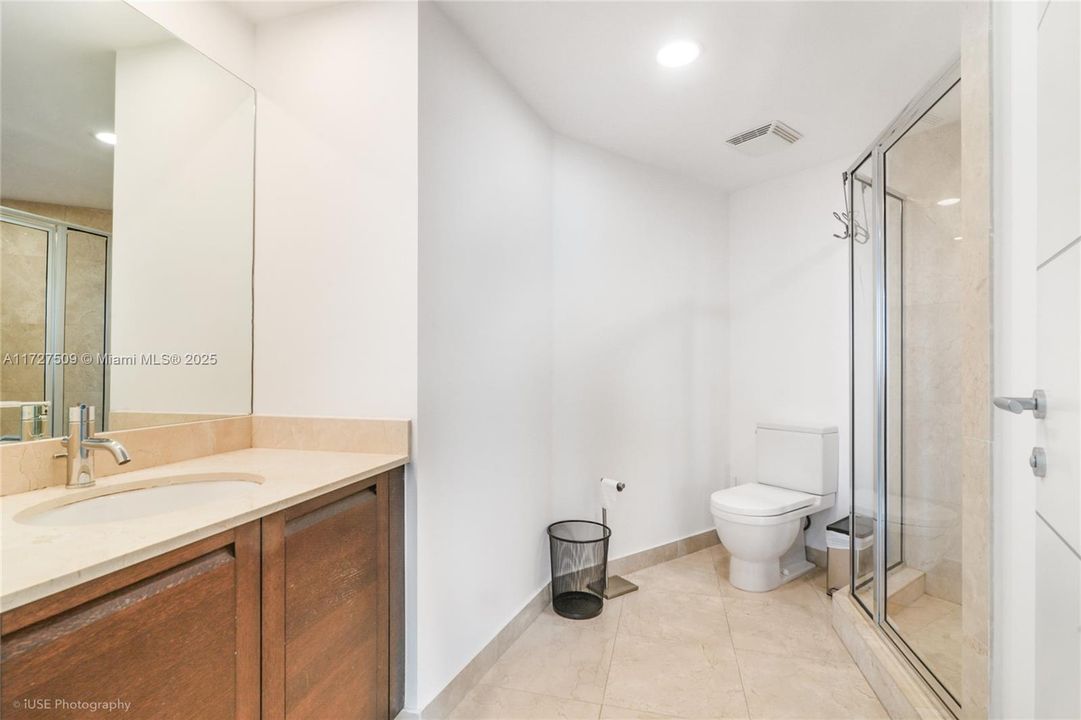 Recently Sold: $935,000 (3 beds, 2 baths, 1492 Square Feet)