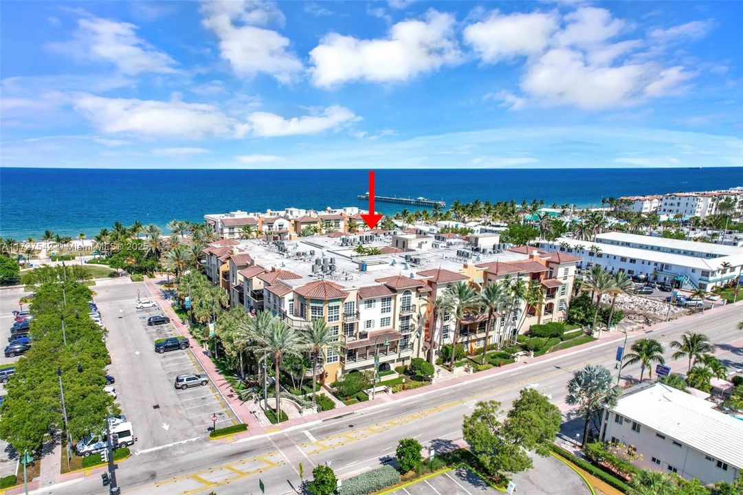 Recently Sold: $949,990 (2 beds, 2 baths, 1490 Square Feet)