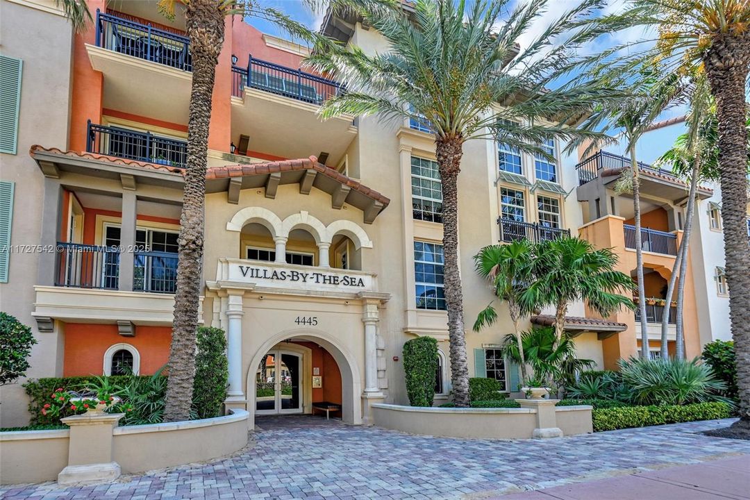 Recently Sold: $949,990 (2 beds, 2 baths, 1490 Square Feet)