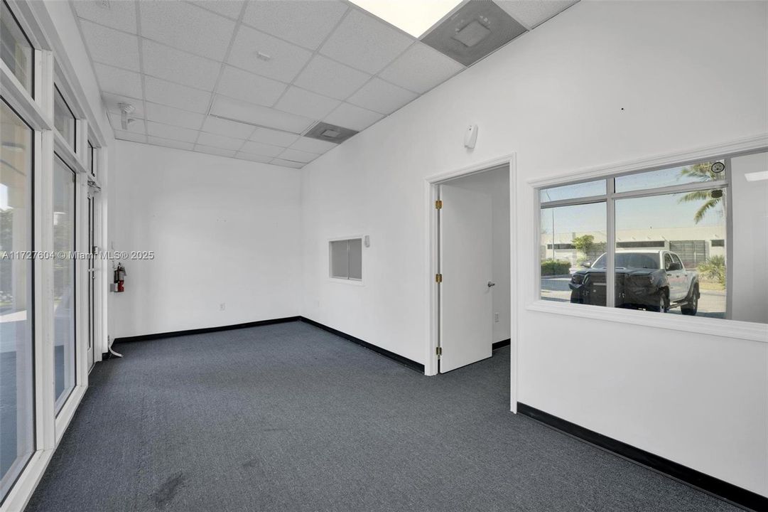 最近租的: $22 (0 贝兹, 0 浴室, 0 平方英尺)