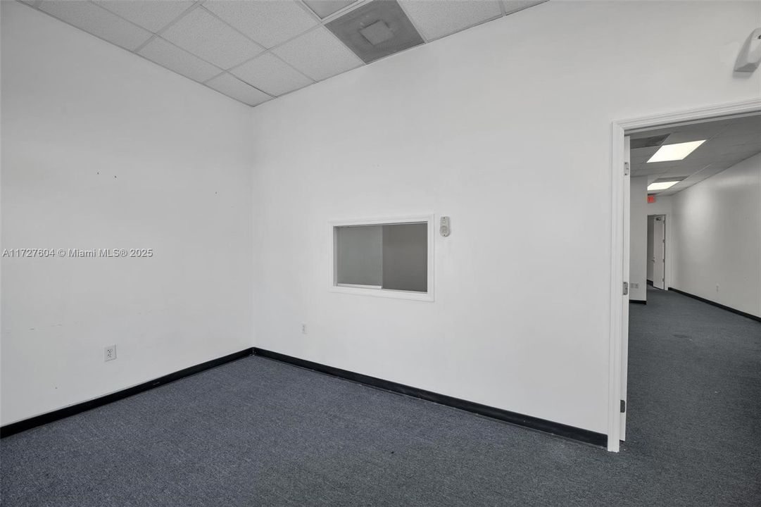 最近租的: $22 (0 贝兹, 0 浴室, 0 平方英尺)