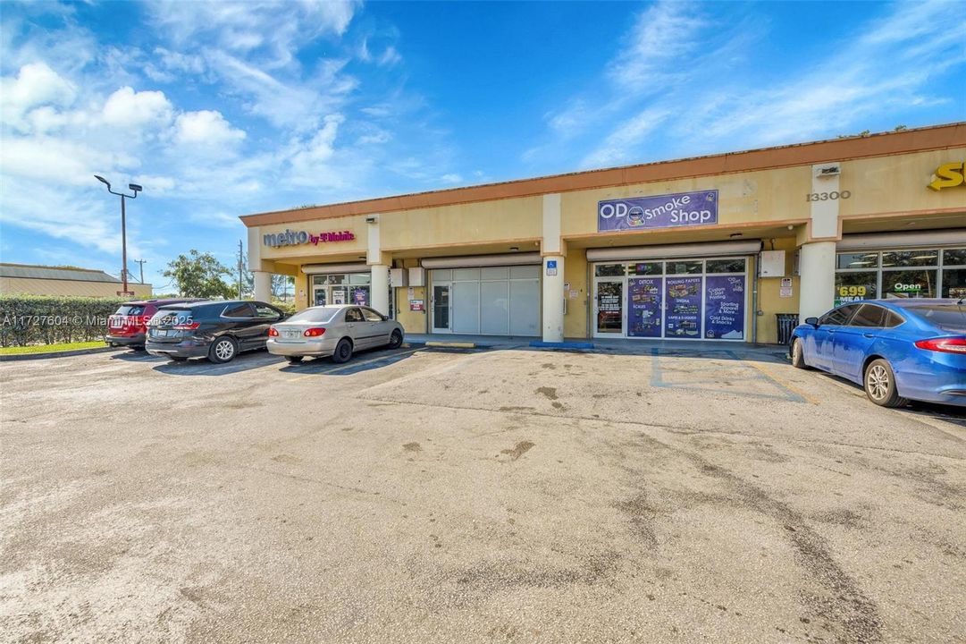 最近租的: $22 (0 贝兹, 0 浴室, 0 平方英尺)