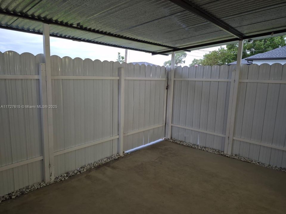 待售: $260,000 (3 贝兹, 2 浴室, 1148 平方英尺)