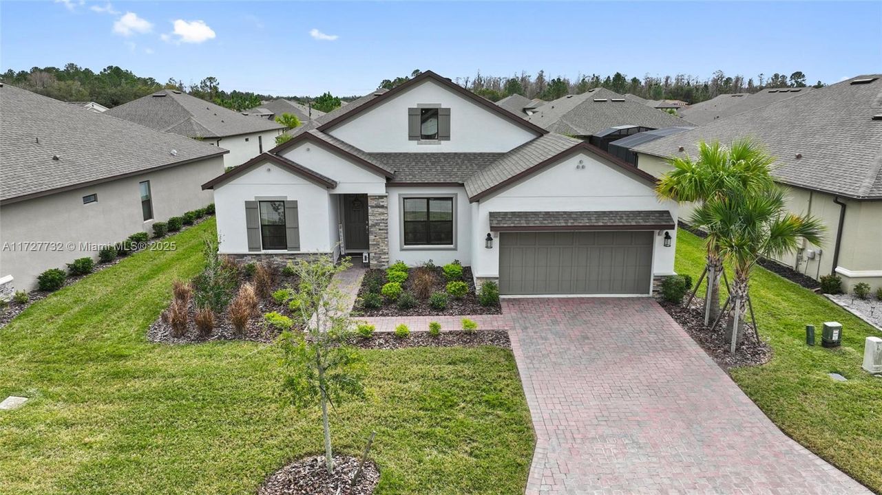 Recently Sold: $482,000 (3 beds, 3 baths, 2274 Square Feet)