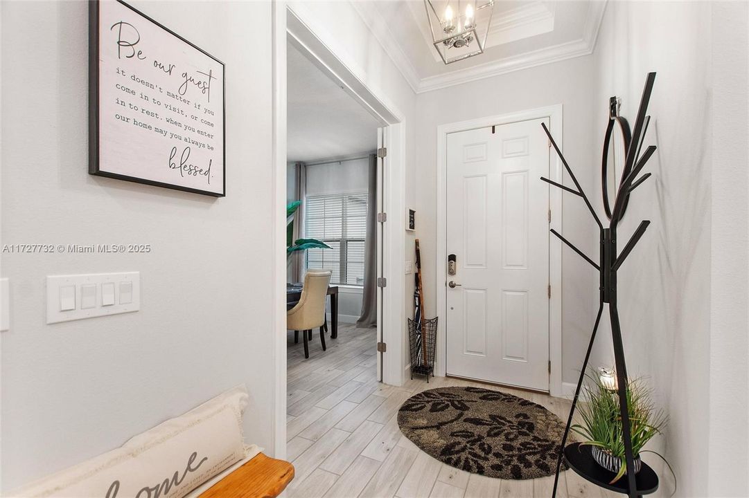 Recently Sold: $482,000 (3 beds, 3 baths, 2274 Square Feet)