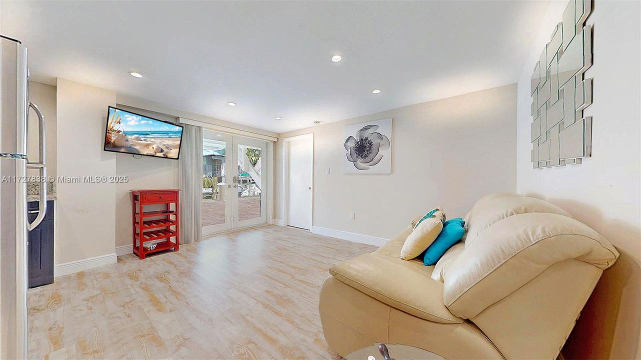 En Venta: $2,192,643 (3 camas, 3 baños, 2625 Pies cuadrados)