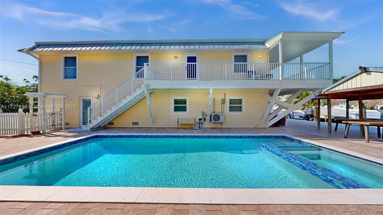 En Venta: $2,192,643 (3 camas, 3 baños, 2625 Pies cuadrados)