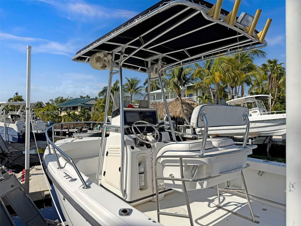 En Venta: $2,192,643 (3 camas, 3 baños, 2625 Pies cuadrados)