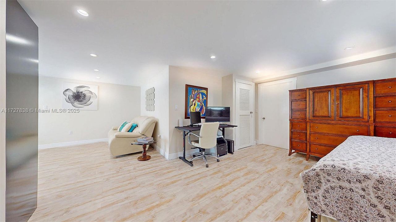 En Venta: $2,192,643 (3 camas, 3 baños, 2625 Pies cuadrados)