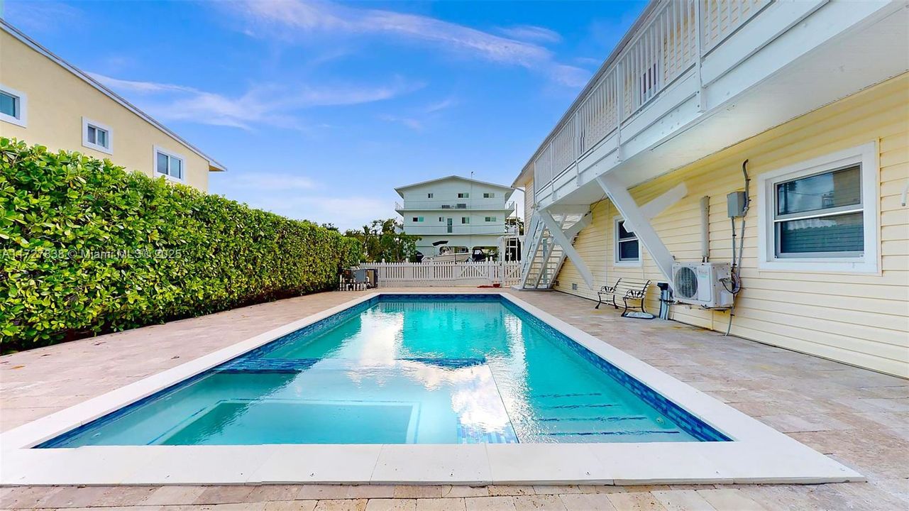 En Venta: $2,192,643 (3 camas, 3 baños, 2625 Pies cuadrados)