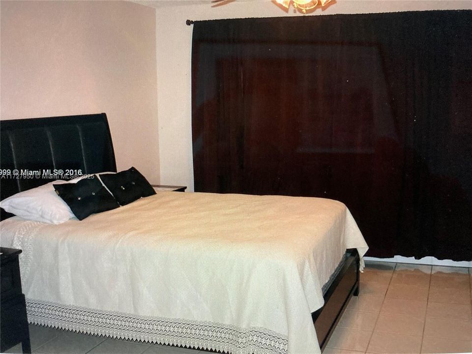 Недавно продано: $149,000 (1 спален, 1 ванн, 830 Квадратных фут)