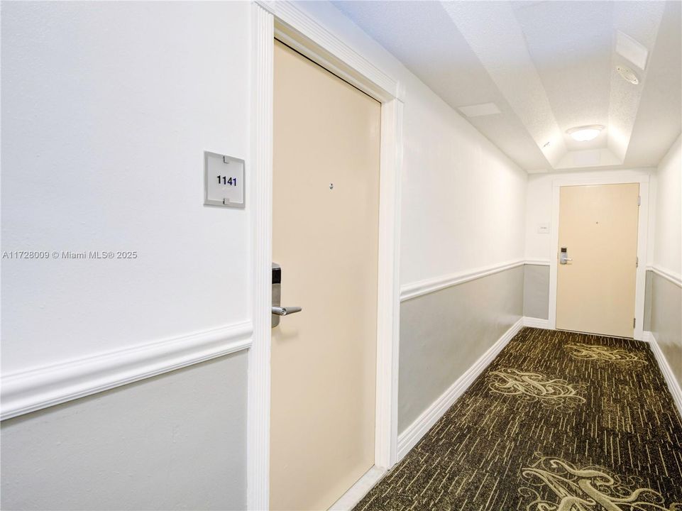 На продажу: $114,000 (0 спален, 1 ванн, 360 Квадратных фут)