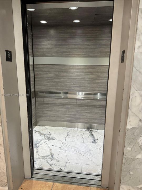 На продажу: $114,000 (0 спален, 1 ванн, 360 Квадратных фут)