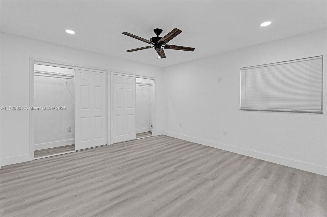 Recientemente alquilado: $4,200 (4 camas, 3 baños, 1856 Pies cuadrados)