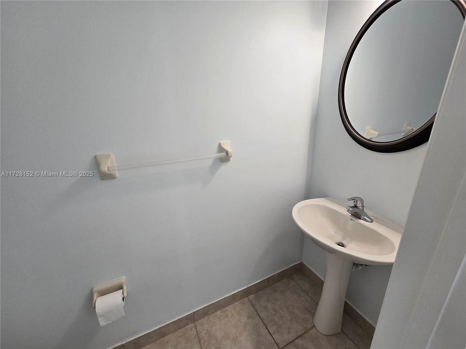 Недавно арендовано: $3,100 (3 спален, 2 ванн, 2108 Квадратных фут)