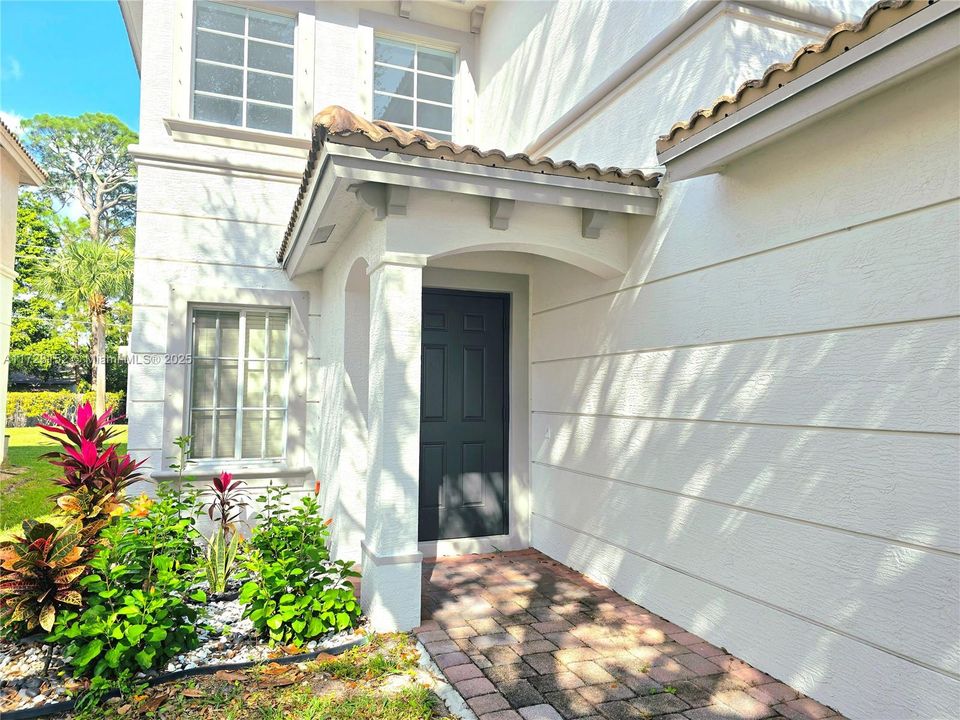 Недавно арендовано: $3,100 (3 спален, 2 ванн, 2108 Квадратных фут)