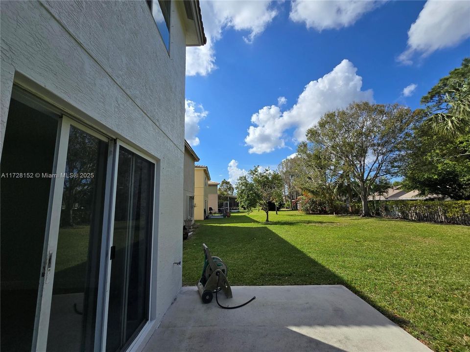 Недавно арендовано: $3,100 (3 спален, 2 ванн, 2108 Квадратных фут)