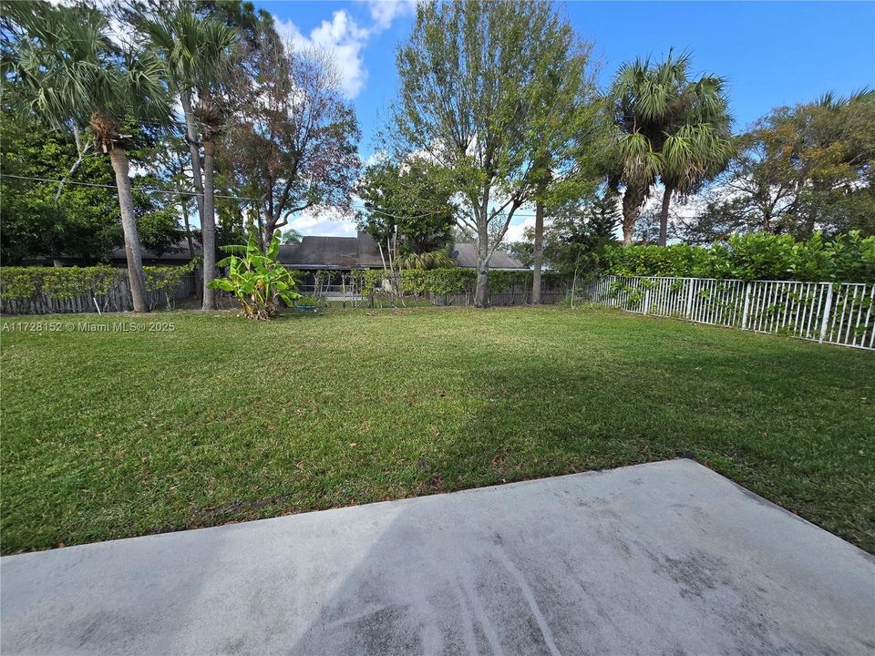 Недавно арендовано: $3,100 (3 спален, 2 ванн, 2108 Квадратных фут)