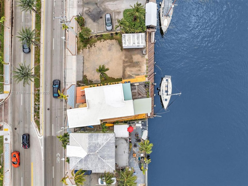 For Sale: $2,100,000 (0.15 acres)