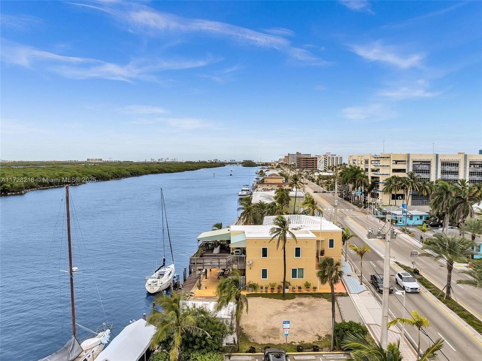 For Sale: $2,100,000 (0.15 acres)