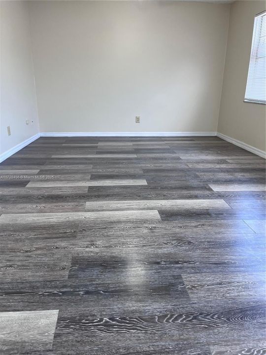 Recently Rented: $1,600 (2 beds, 2 baths, 840 Square Feet)