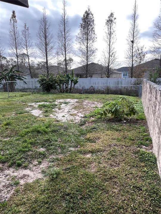 Recently Rented: $1,600 (2 beds, 2 baths, 840 Square Feet)