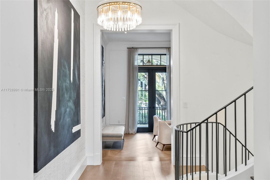 最近租的: $22,000 (4 贝兹, 4 浴室, 4080 平方英尺)