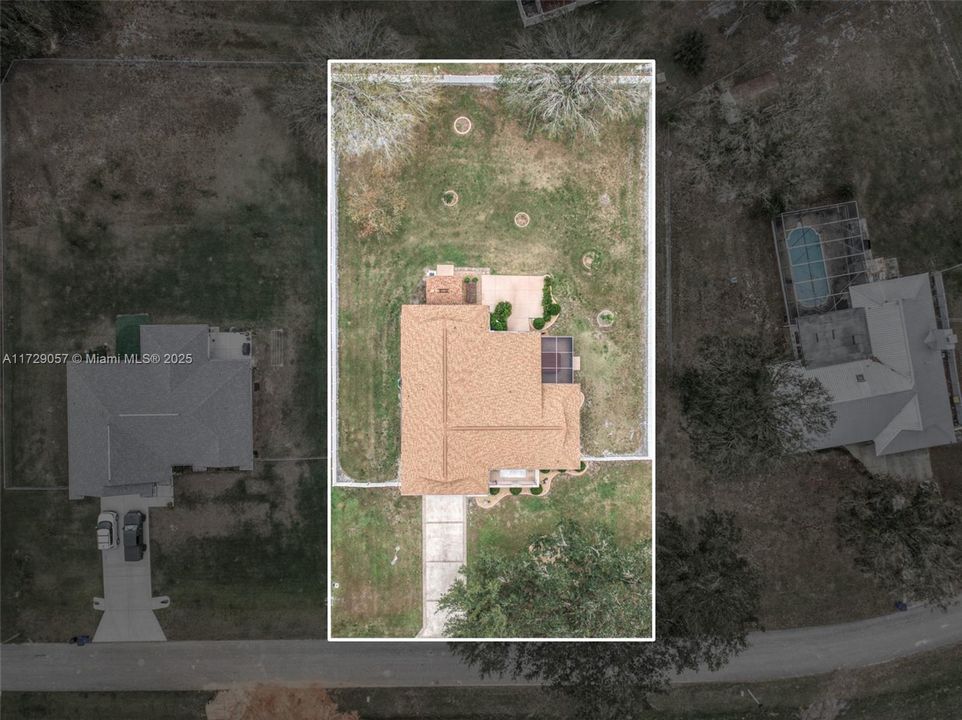 最近售出: $339,900 (3 贝兹, 3 浴室, 0 平方英尺)