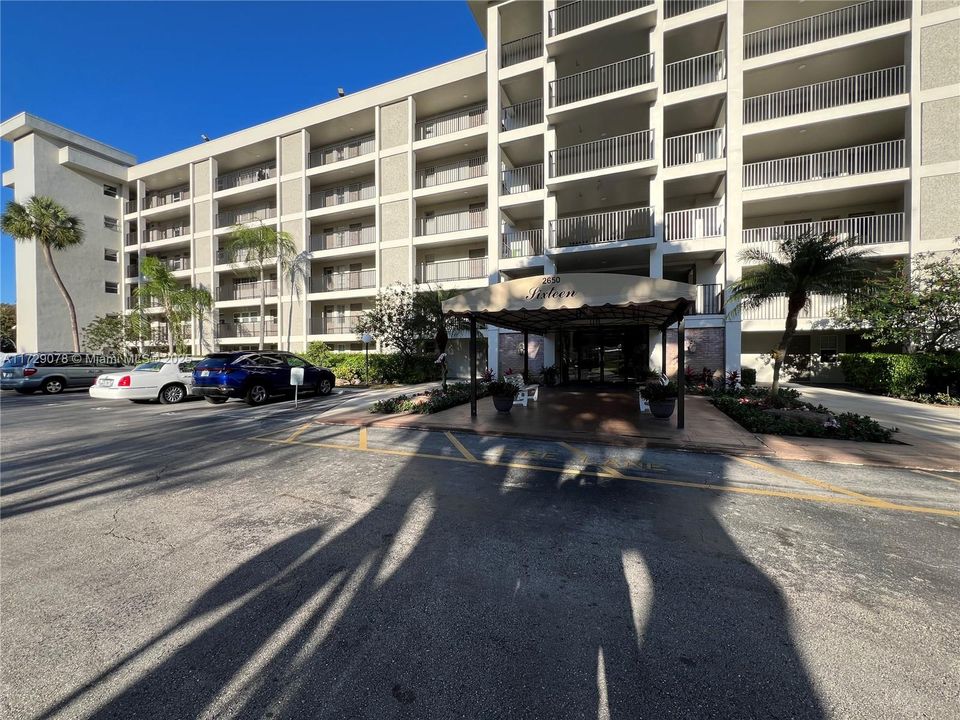 Недавно арендовано: $1,850 (2 спален, 2 ванн, 1100 Квадратных фут)