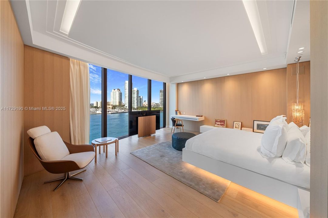 En Venta: $18,500,000 (4 camas, 4 baños, 4420 Pies cuadrados)