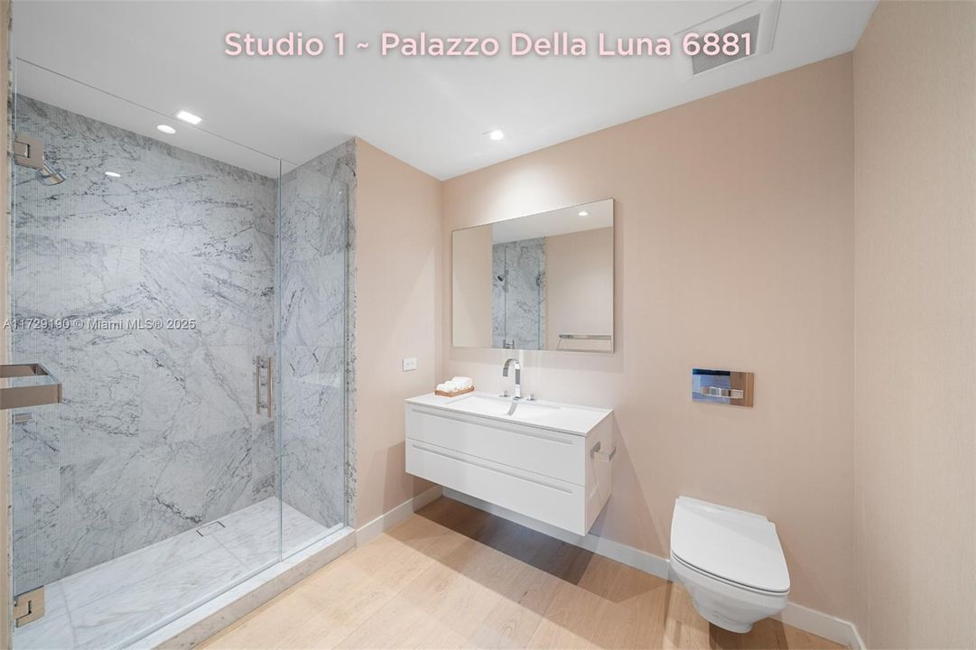 Studio - Bathroom