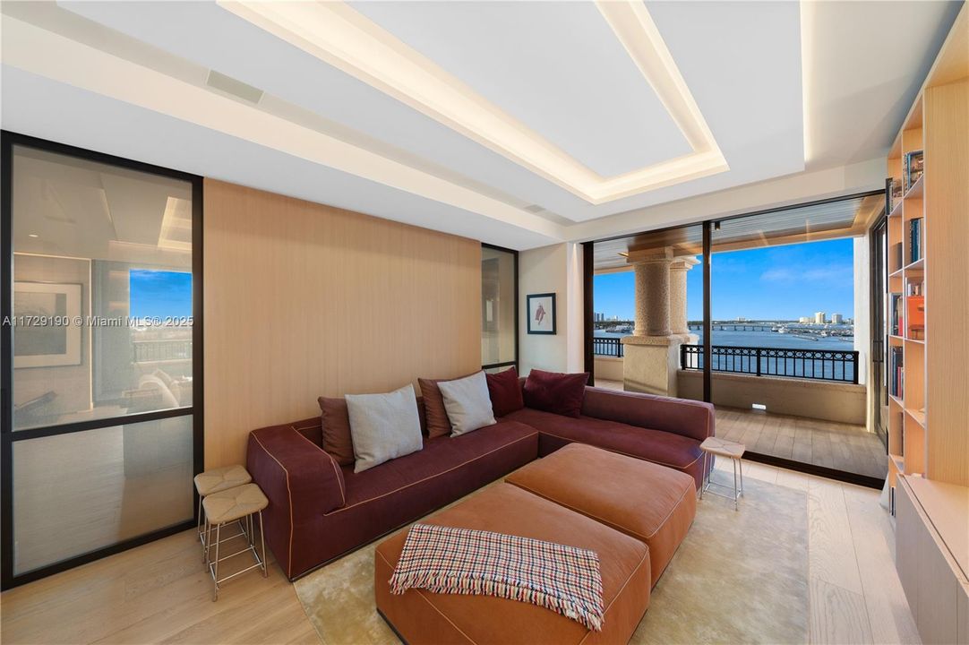 En Venta: $18,500,000 (4 camas, 4 baños, 4420 Pies cuadrados)