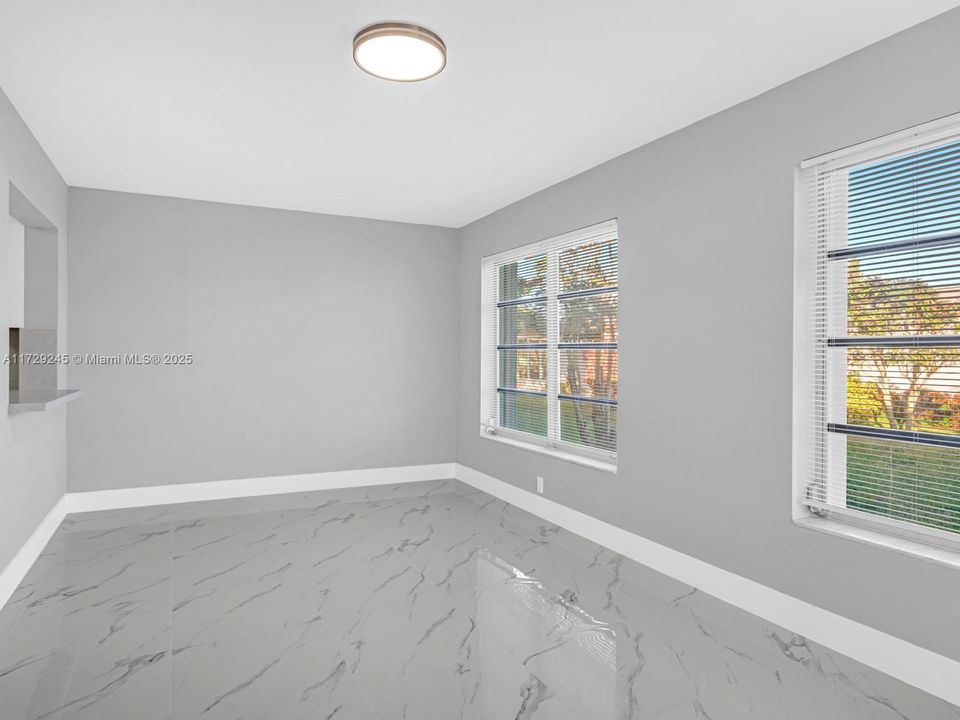 Recently Sold: $379,900 (2 beds, 2 baths, 1587 Square Feet)