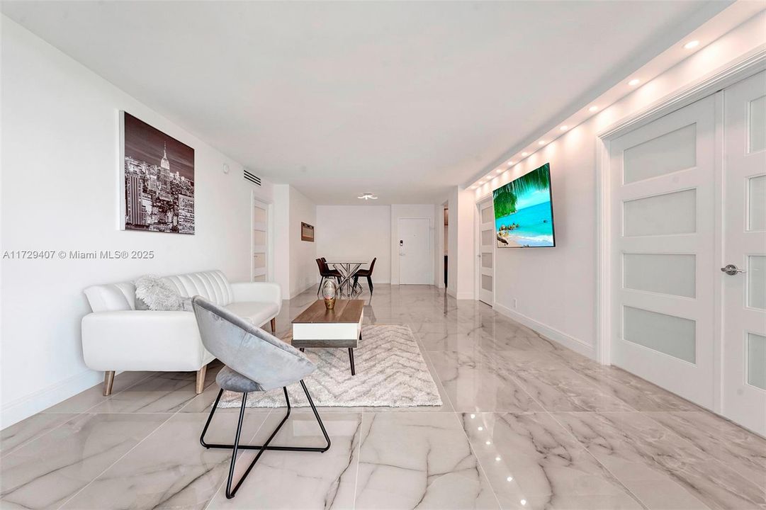 Recently Rented: $3,700 (2 beds, 2 baths, 1248 Square Feet)