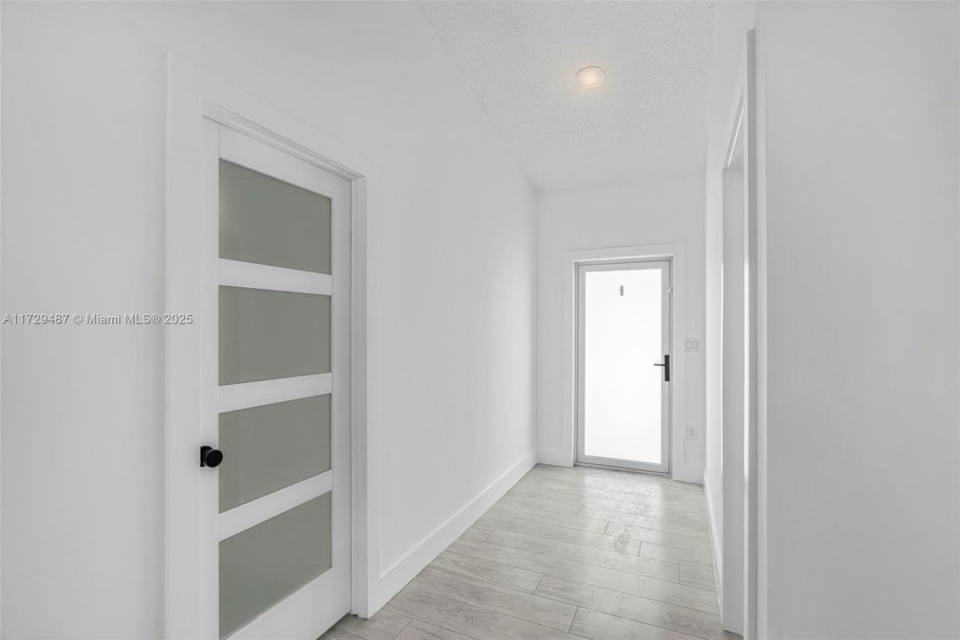 最近租的: $5,000 (5 贝兹, 2 浴室, 1937 平方英尺)