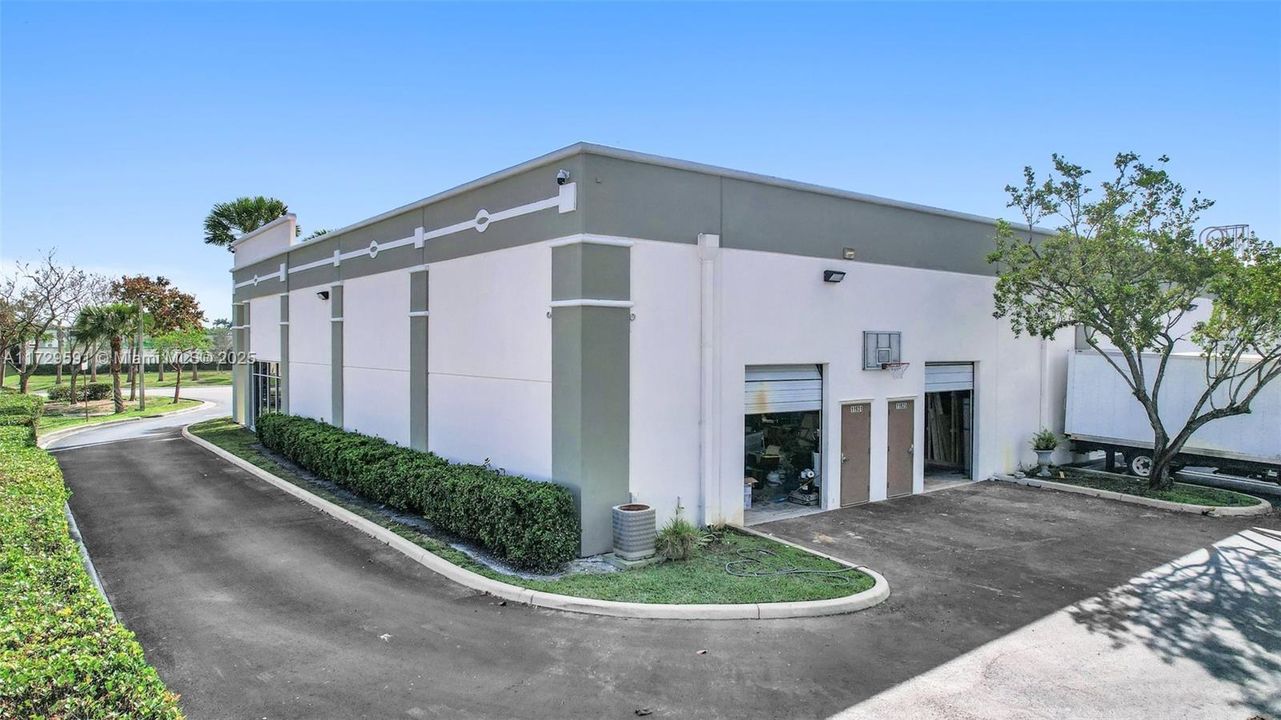 For Sale: $1,550,000 (0 beds, 0 baths, 0 Square Feet)